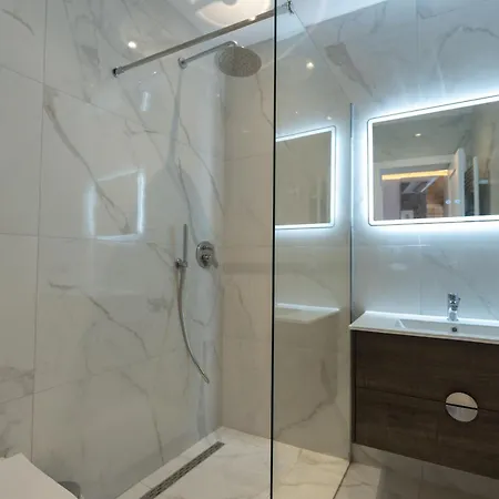 5 Stinet Hotel *